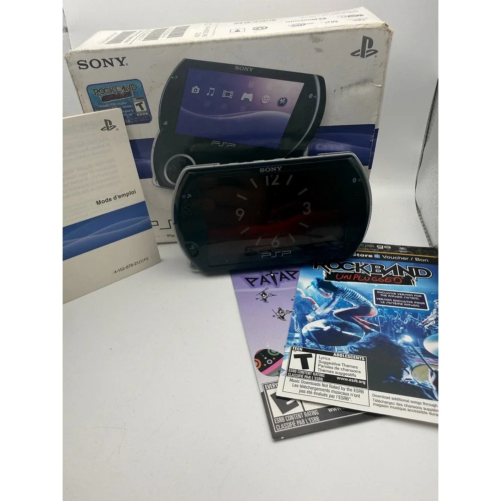 Sony PSP Go Piano Black 16GB Handheld Console PSP-N1001 Boxed Tested